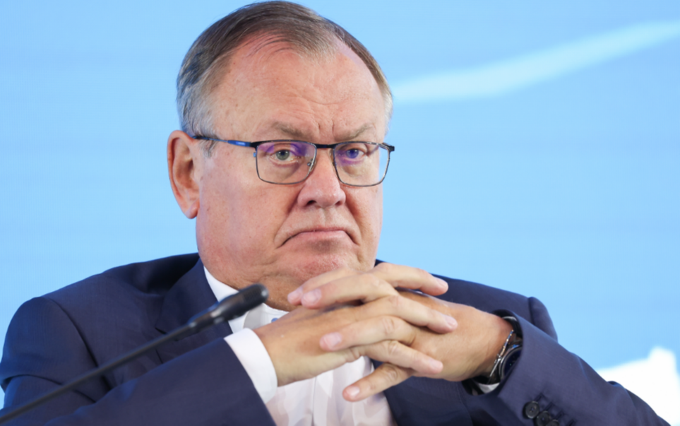 Глава ВТБ допустил понижение ключевой ставки в конце 2025 года