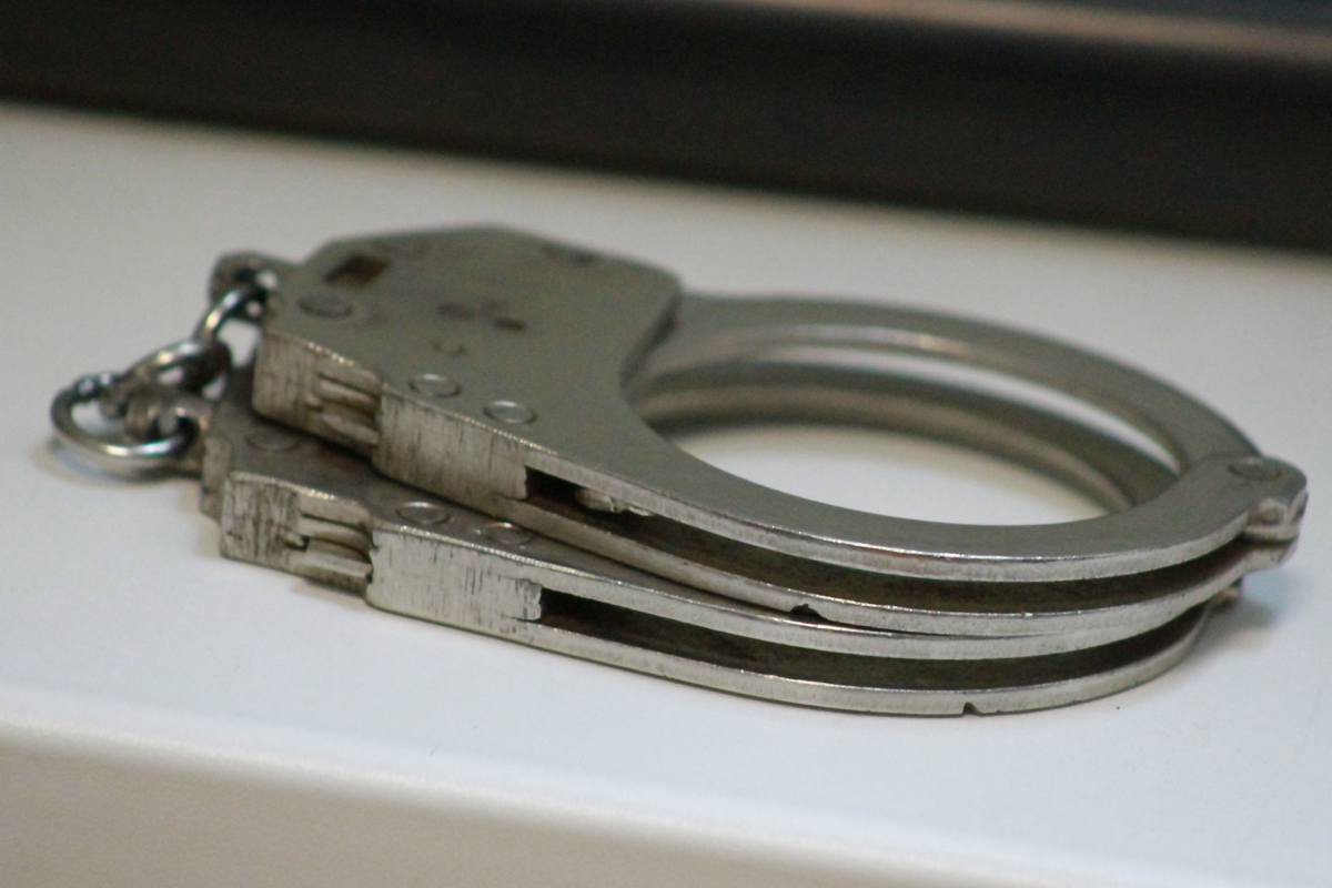 В Донецке задержали группу чиновников, подозреваемых в мародерстве