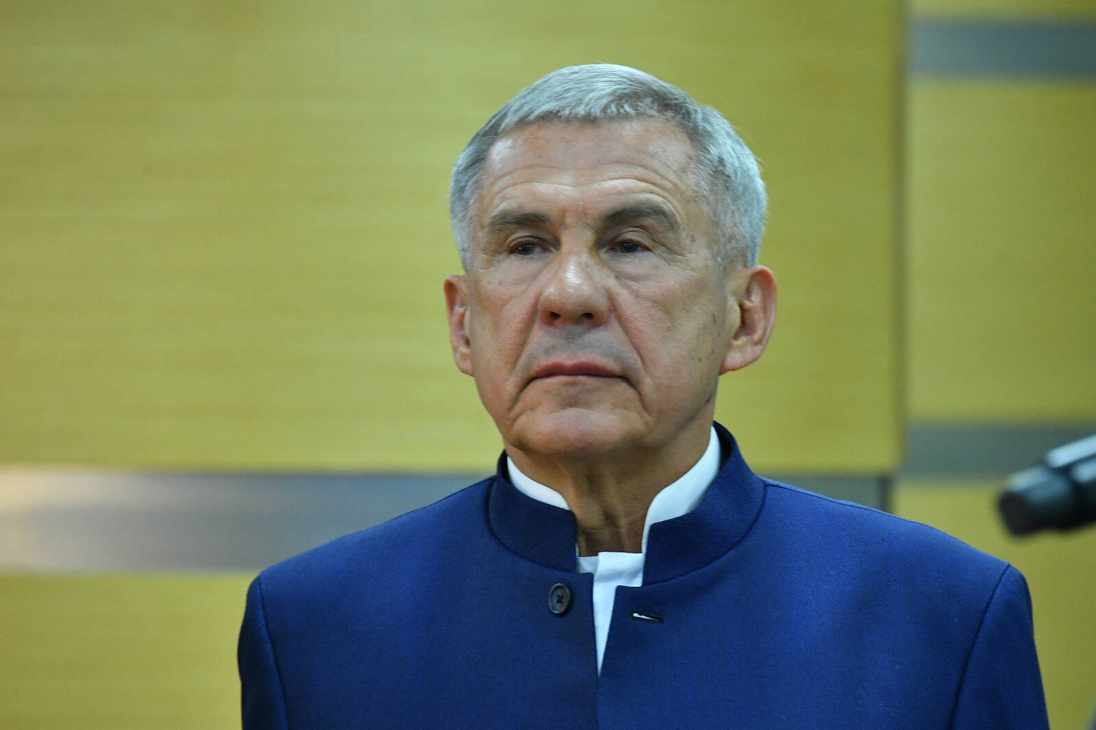 Минниханов поддержал разработку квадрокоптера для выявления нарушителей ПДД