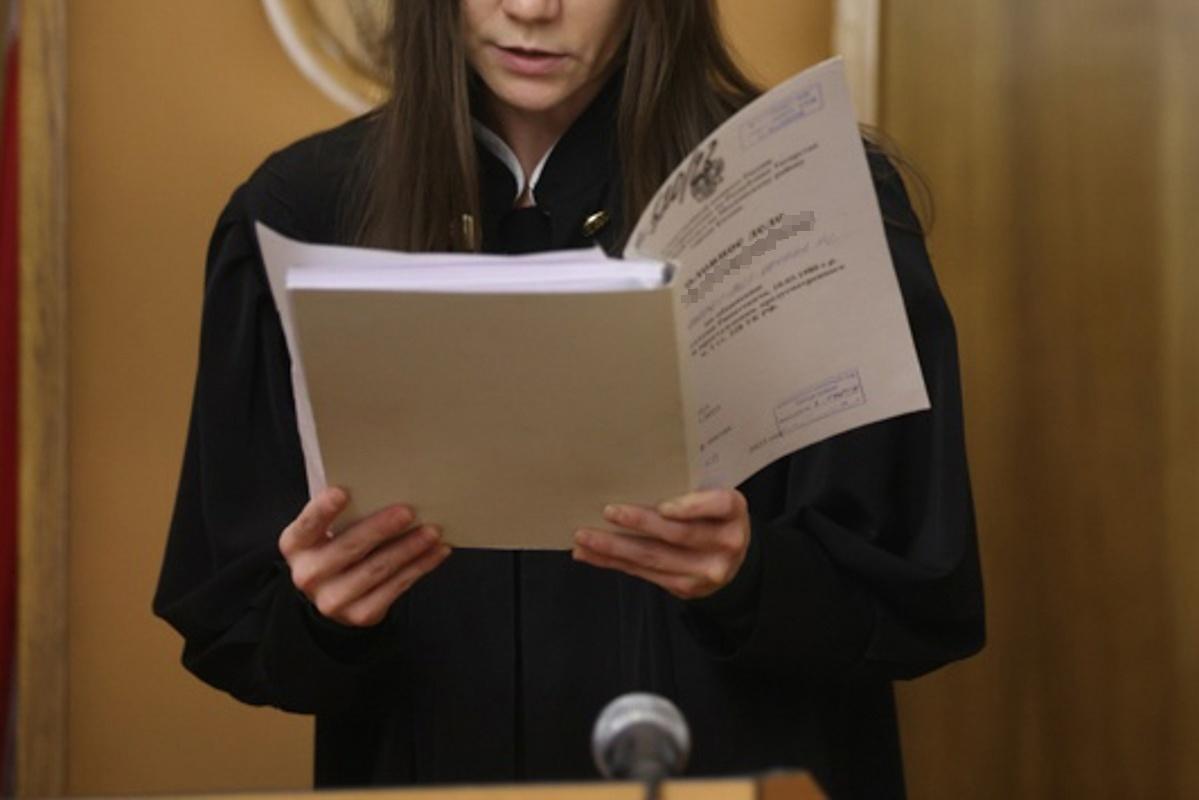 Бывшую подчиненную Зиганшина приговорили к двум годам за коммерческий подкуп