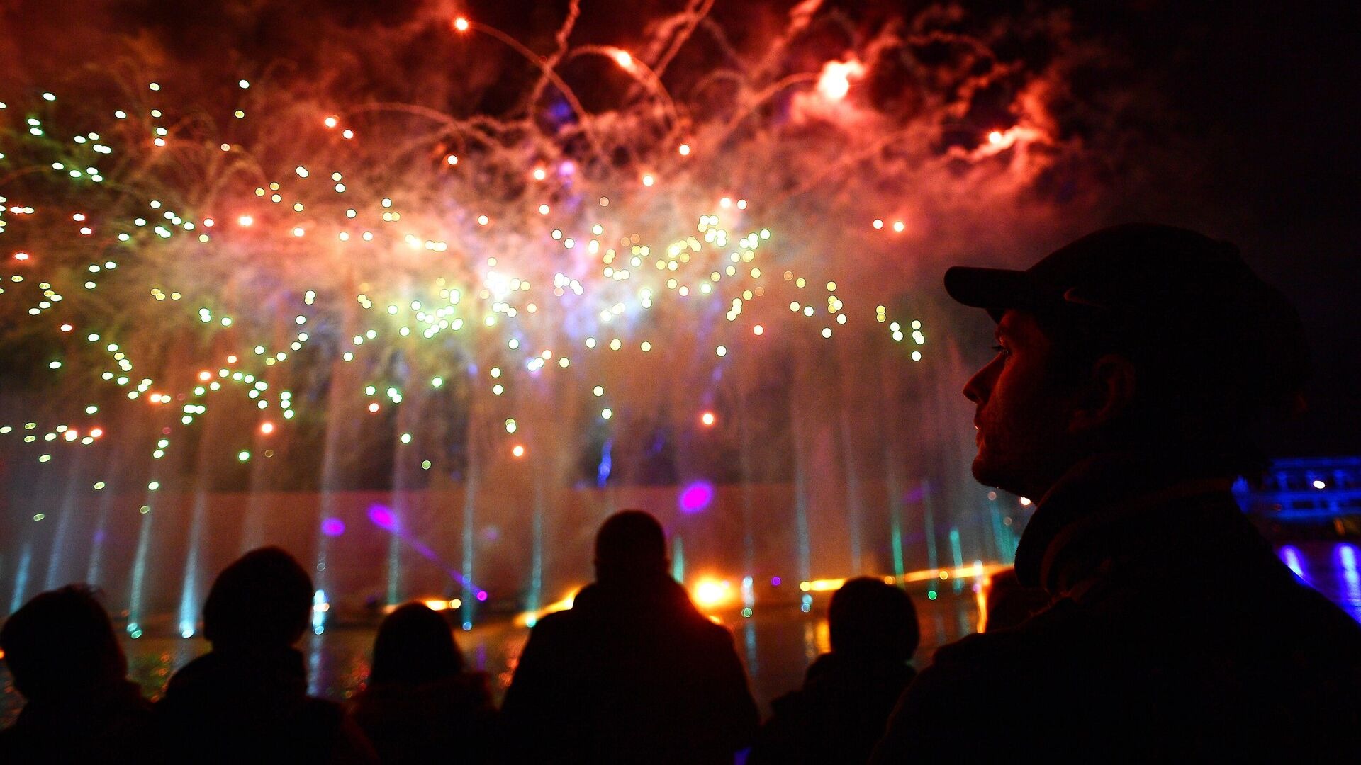 В России распространяются фейки о поставках петард из Украины