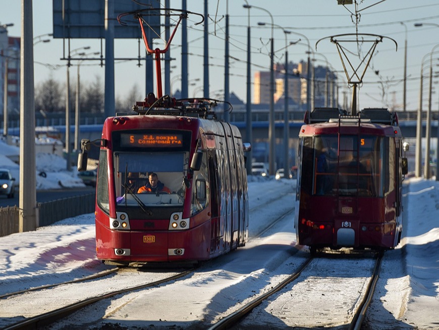 Движение трамваев на проспекте Победы в Казани остановилось