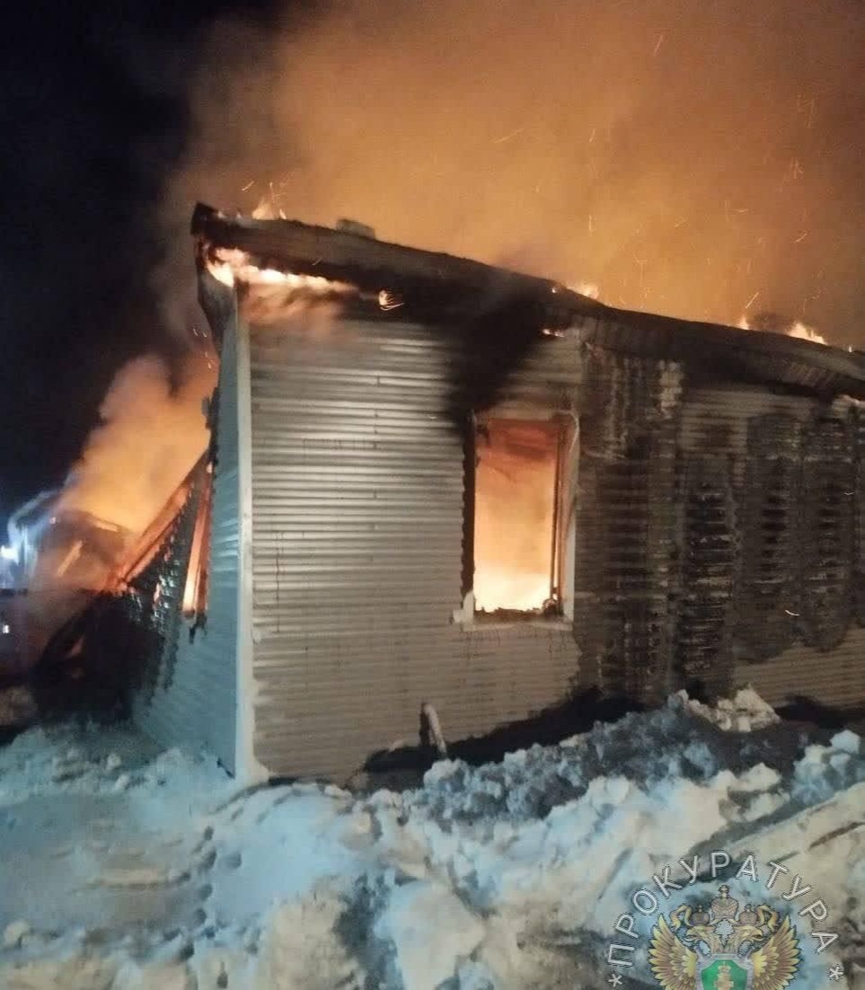 При пожаре на животноводческом комплексе в Татарстане погибли 6 человек