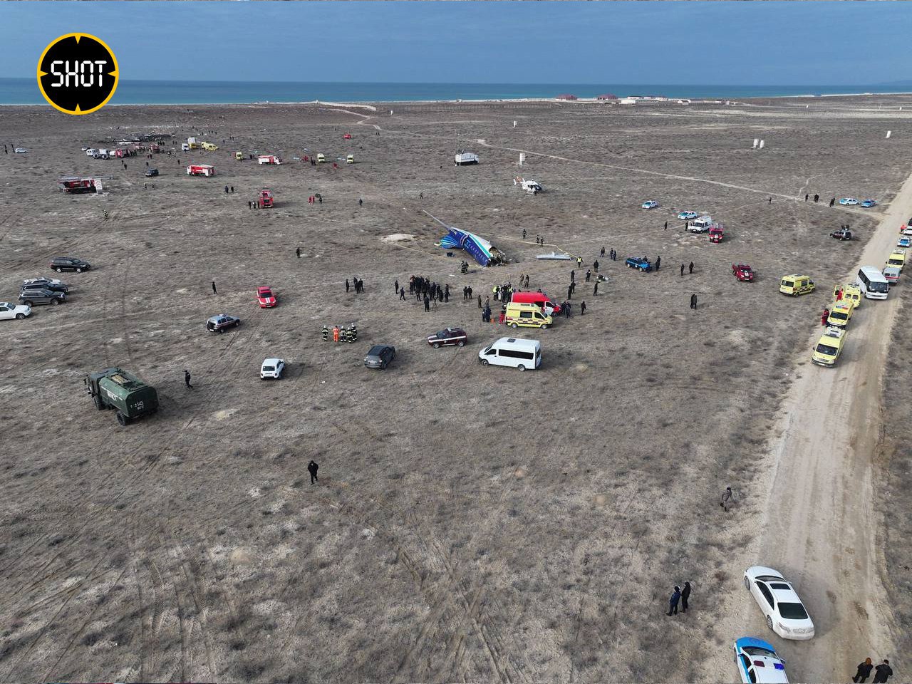 При крушении самолета в Казахстане выжили десять россиян