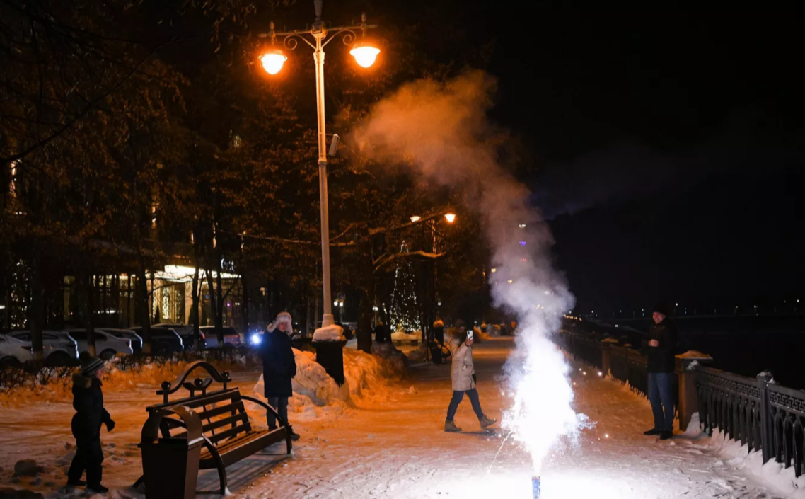 В Госдуме озвучили штрафы за запуск фейерверков и салютов — до 50 тысяч рублей