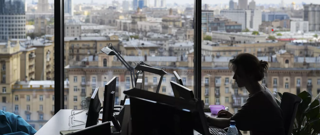 Россияне вернутся к работе на два дня после новогодних праздников