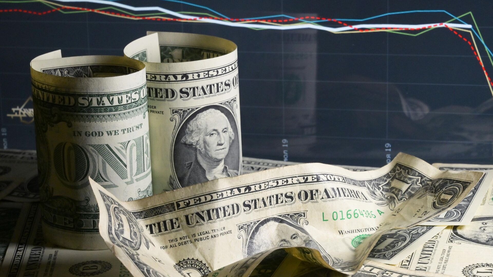 «Падение» доллара ниже 100 рублей прогнозирует аналитик Буйволов