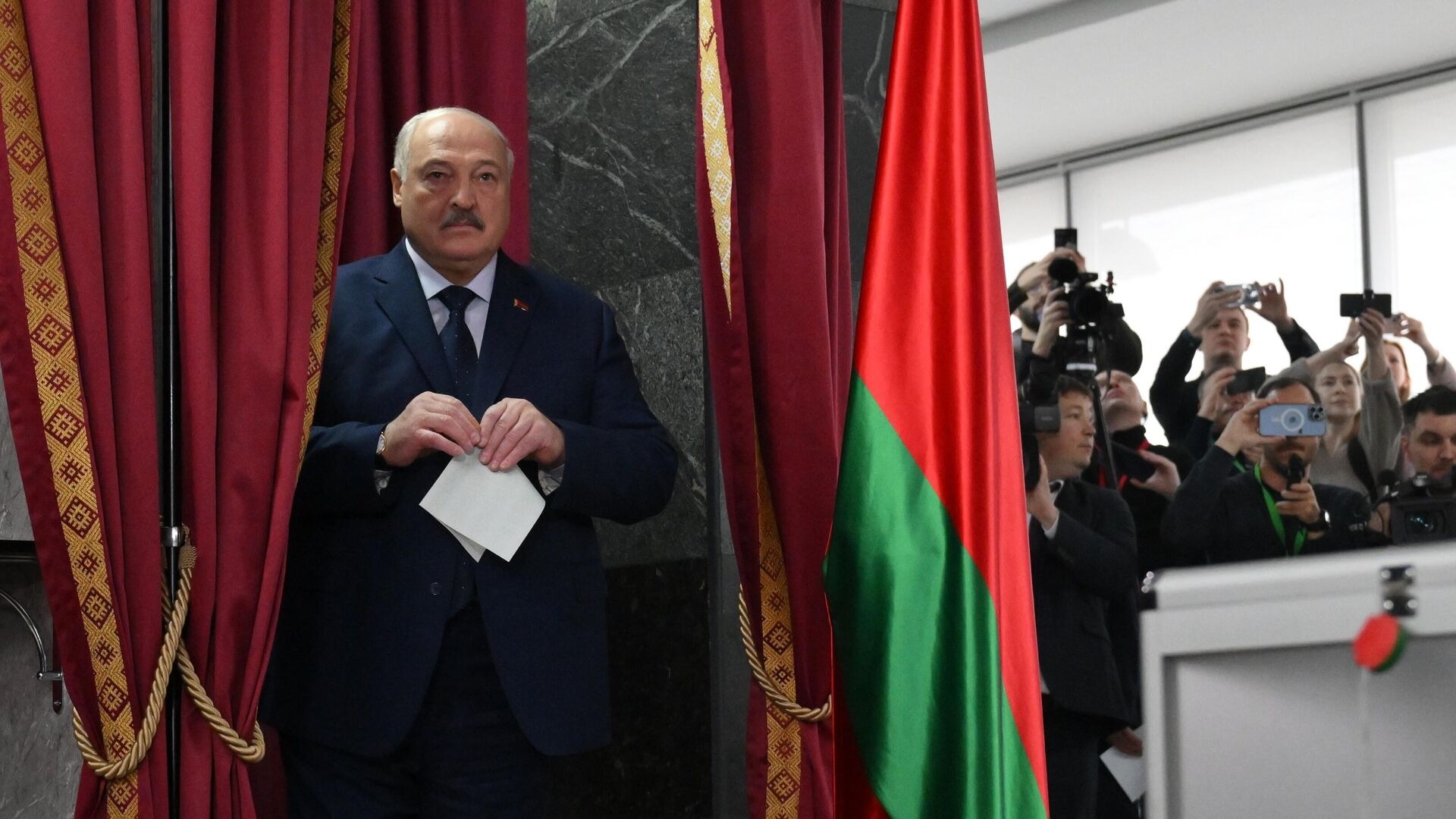 Лукашенко победил на выборах президента Беларуси
