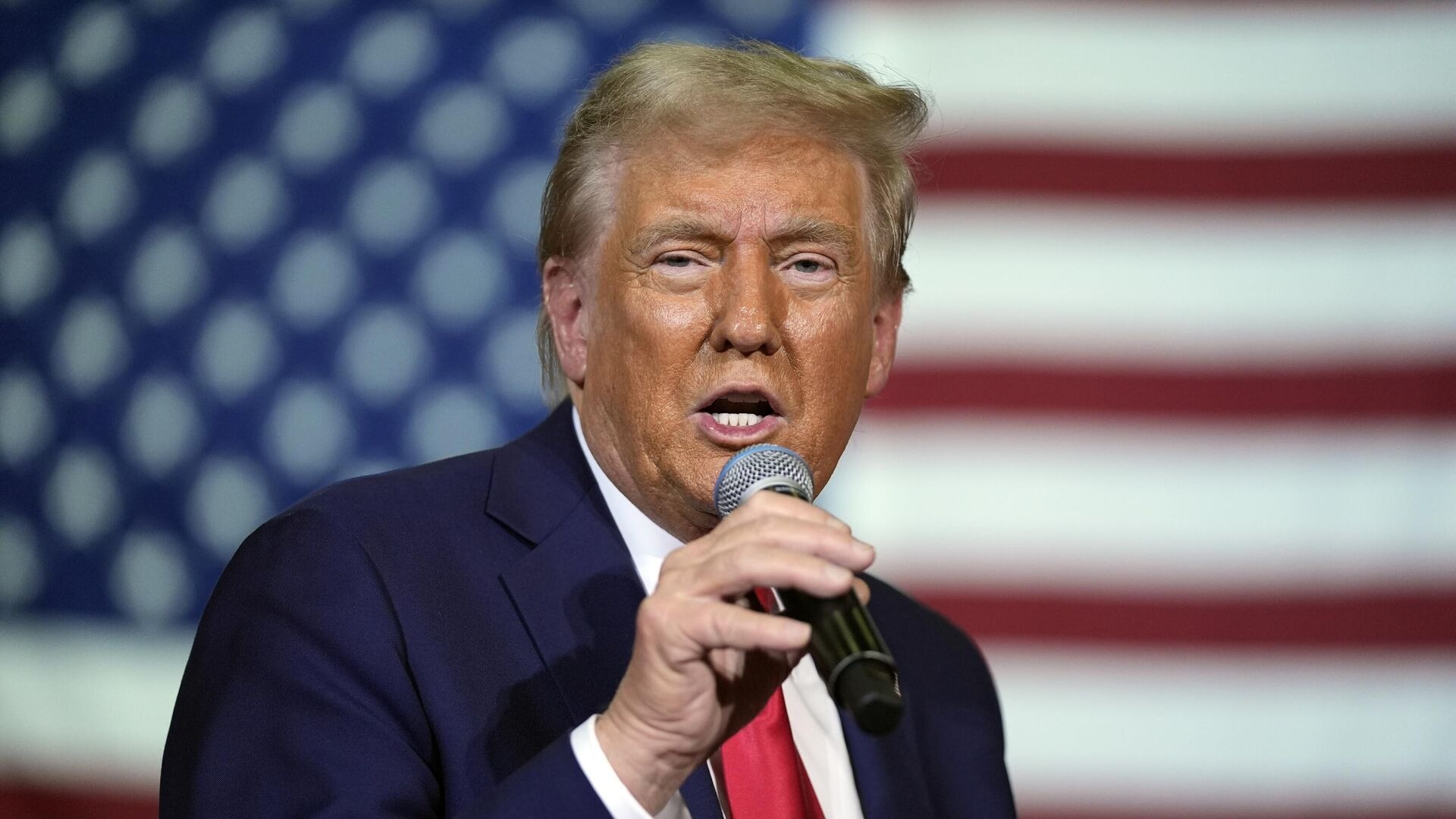 Трамп предложил переселить палестинцев из сектора Газа под контролем США
