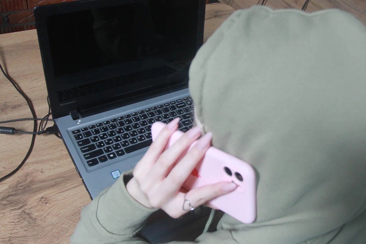 Мошенники требуют оплатить НДФЛ при трудоустройстве, предупредили в МВД