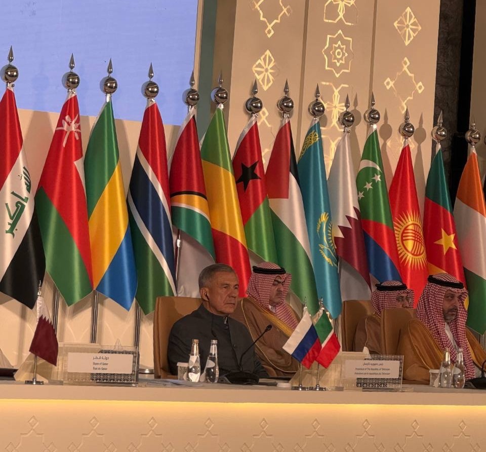 Минниханов представил Казань на конференции министров культуры в Джидде