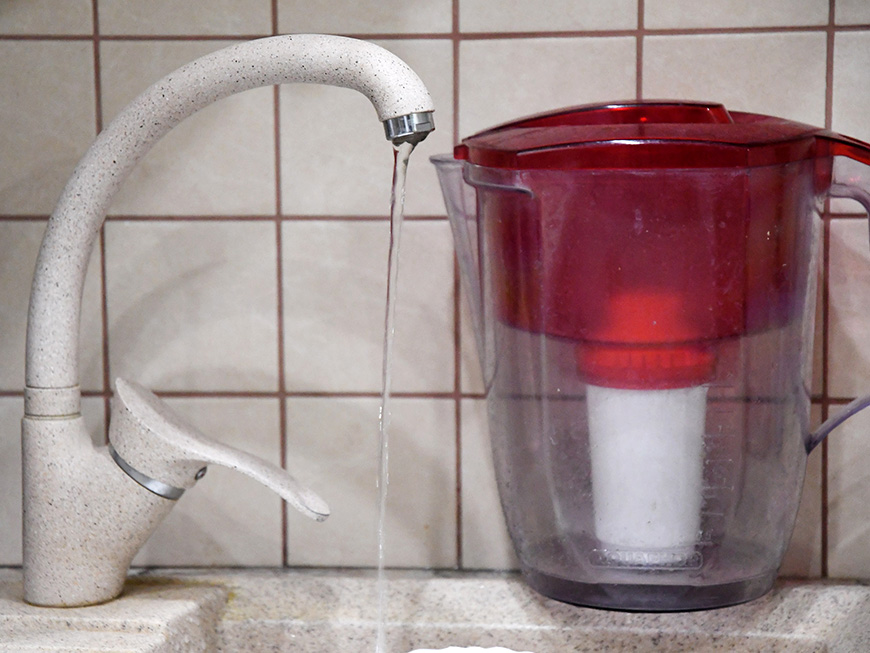 Казанцев предупредили о зеленой воде в домах