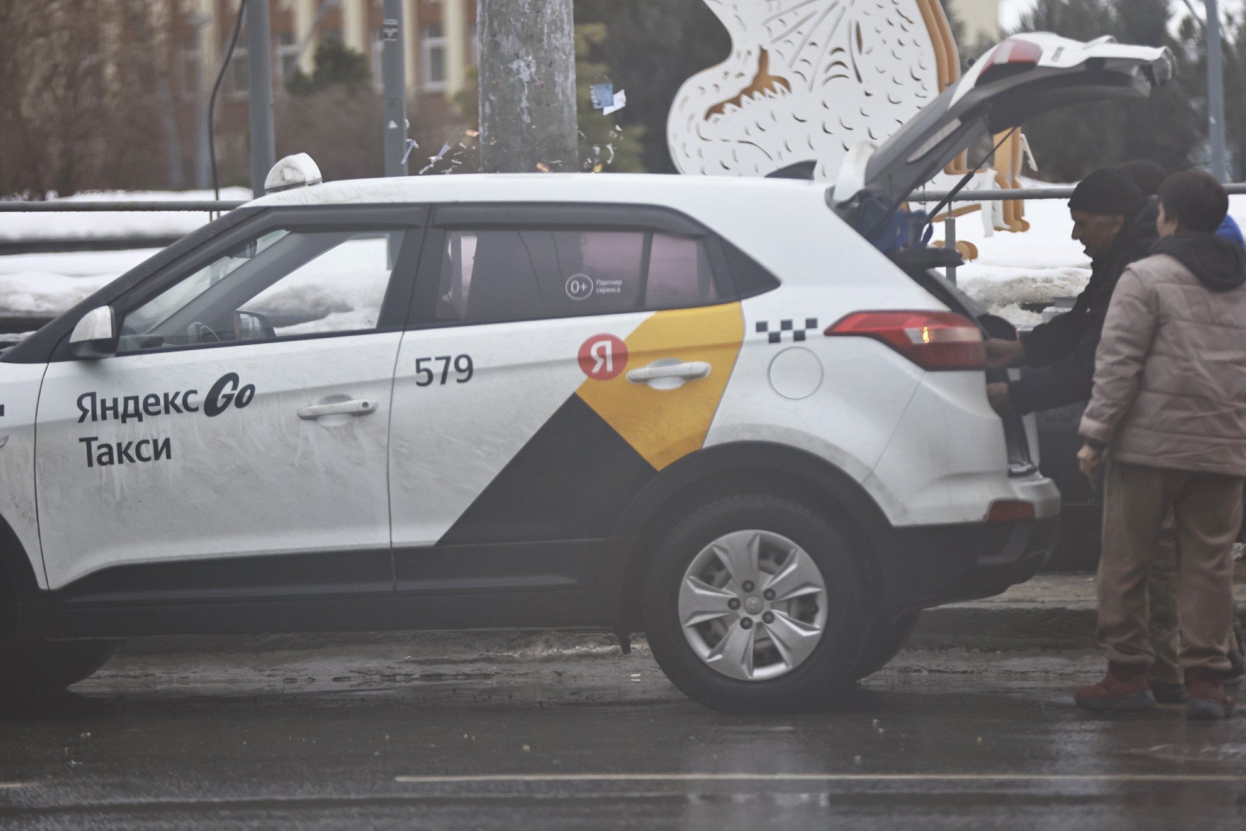 Эксперт предрек рост стоимости такси в три раза из-за аттестации водителей