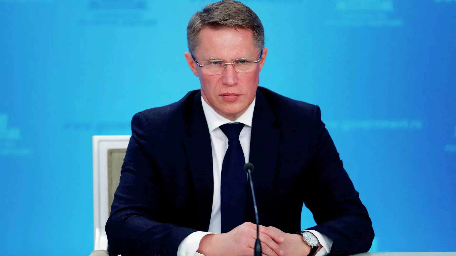 Мурашко заявил, что в России не хватает более 23 тысяч врачей