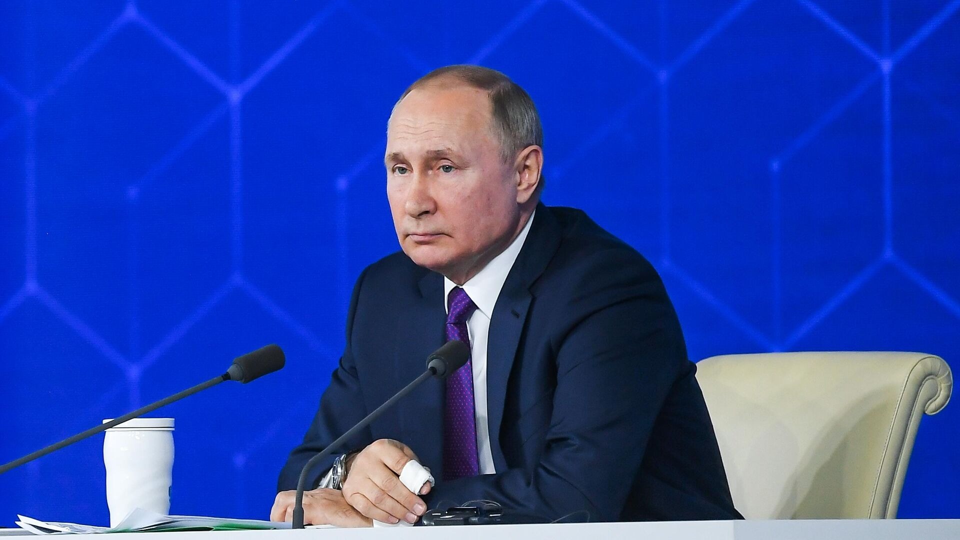 Путин: «Россия не намерена уступать в ходе украинского конфликта»