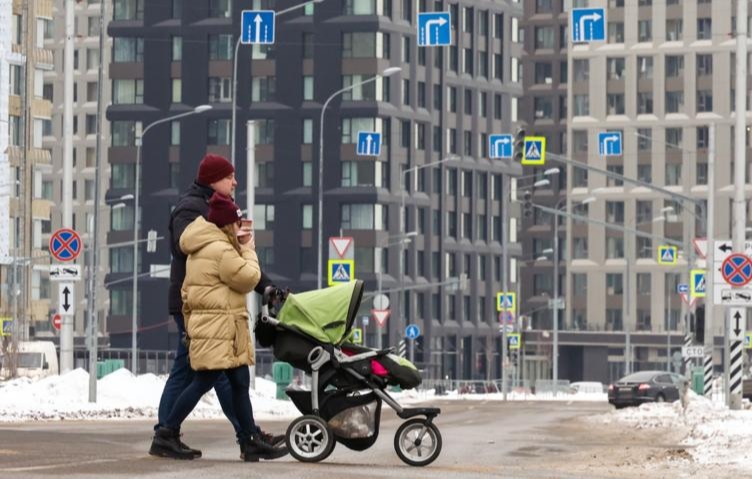 В России предложили списывать ипотеку при рождении детей