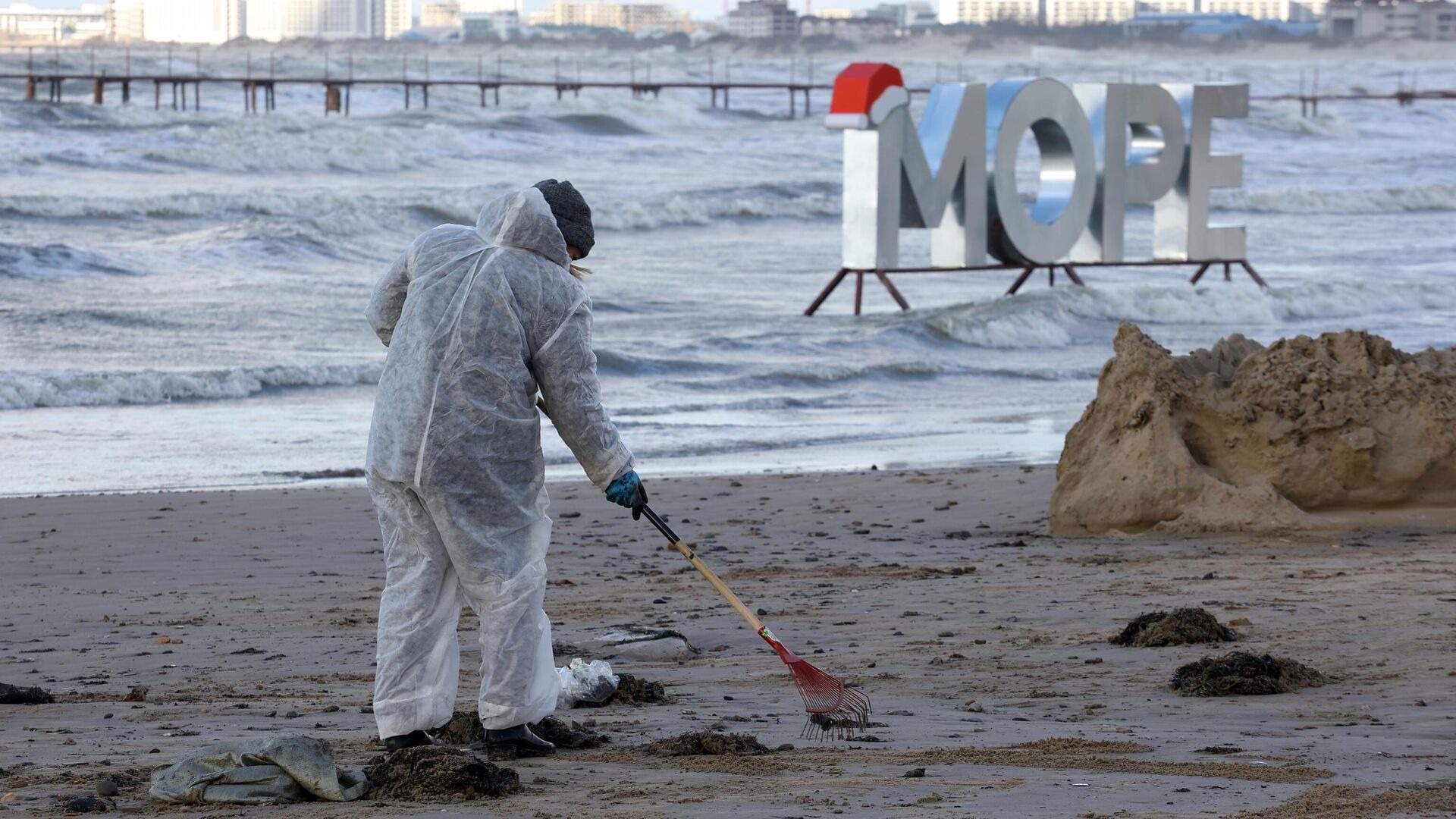 Власти Анапы судятся с владельцами танкеров «Волгонефть-239» и «Волгонефть-212»