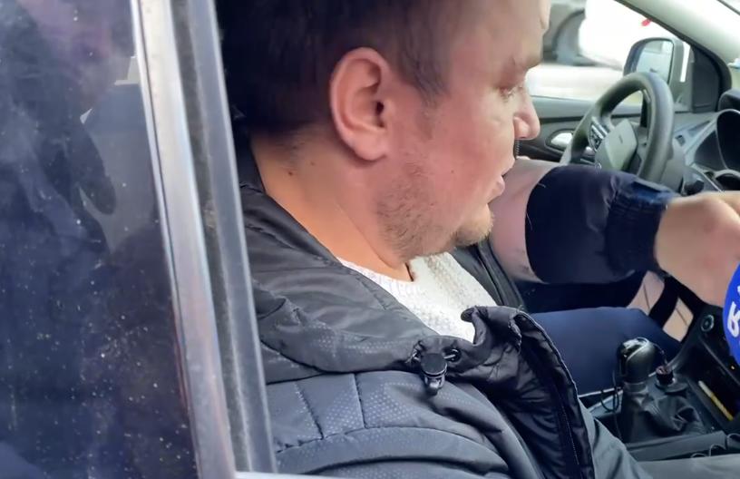 Сбившего 12 человек на остановке в Казани таксиста арестовали на два месяца