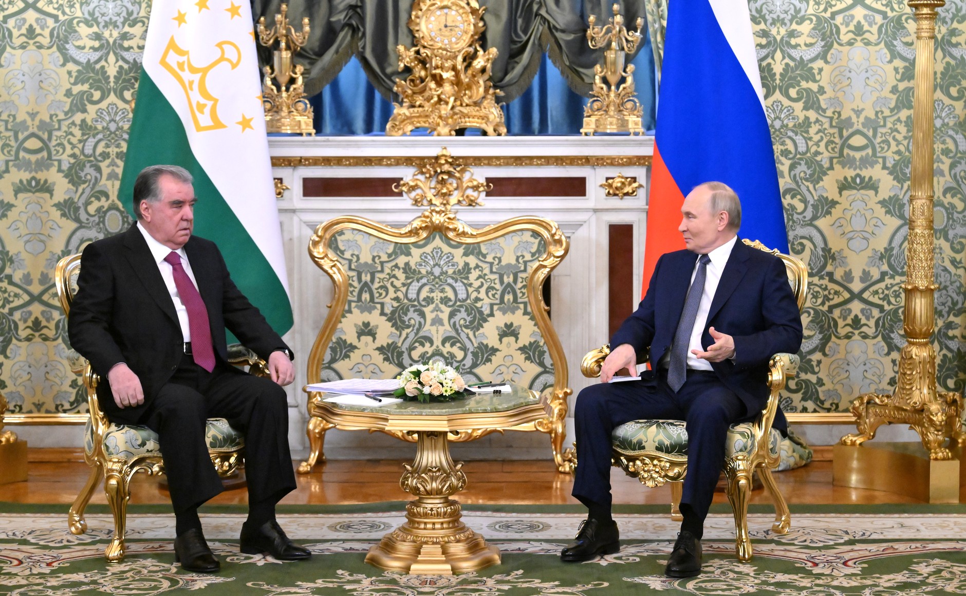 Россия и Таджикистан согласовали программу военно-стратегического партнерства