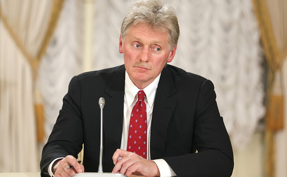 Песков заявил, что России и США предстоит решить технические вопросы по Украине