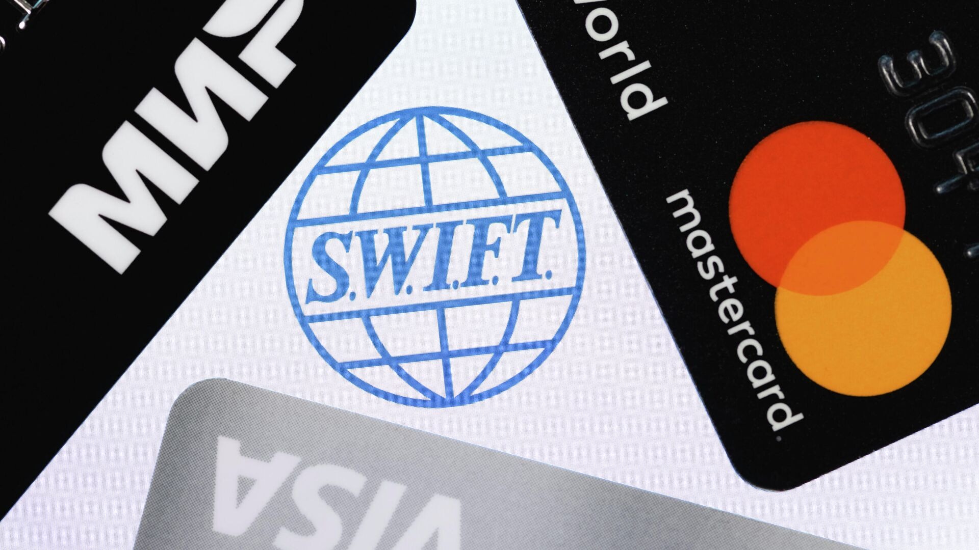 США рассматривают возможность восстановления доступа России к SWIFT