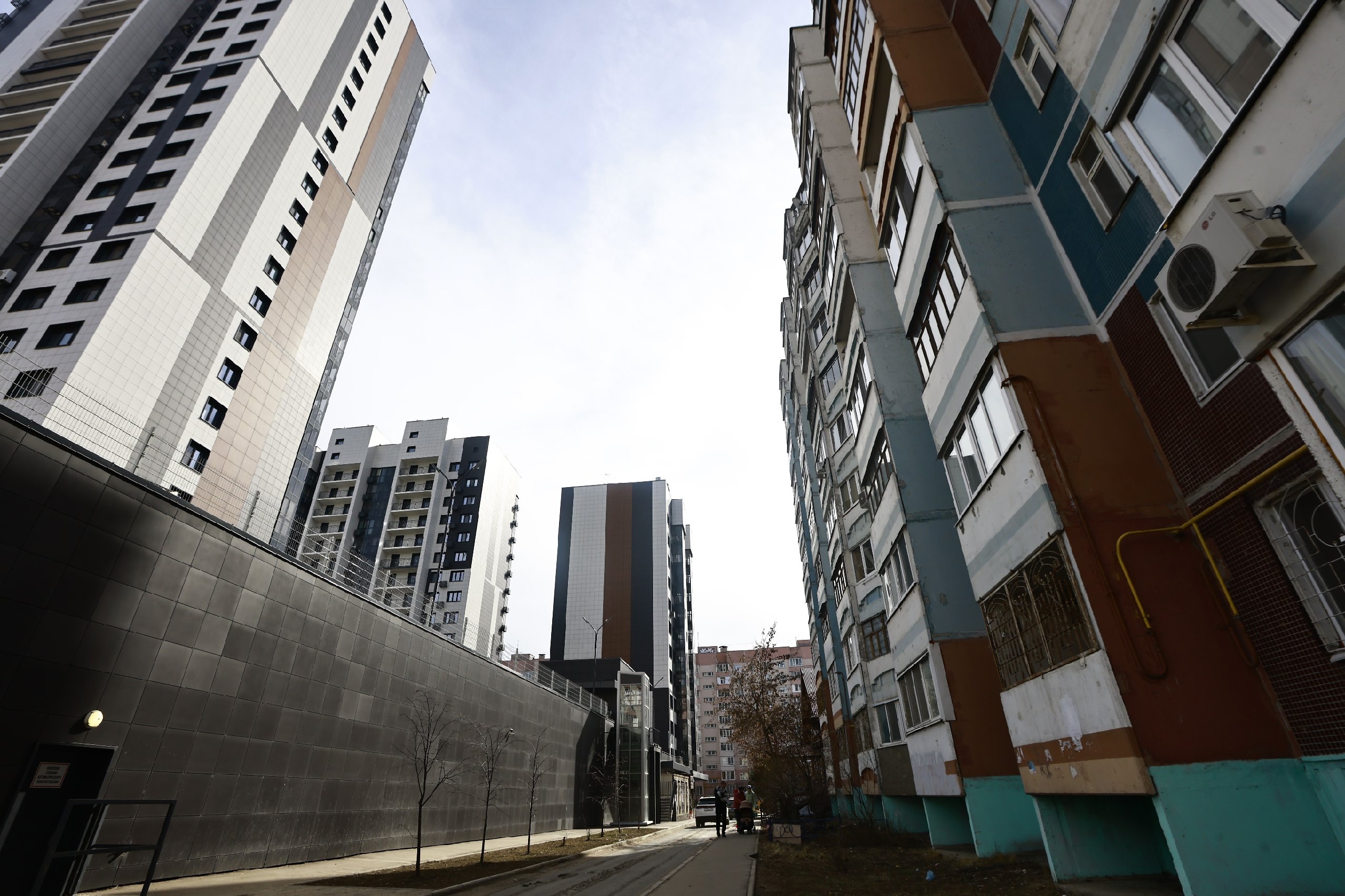 Правительство обсуждает льготную ипотеку для семей с одним ребенком до 18 лет