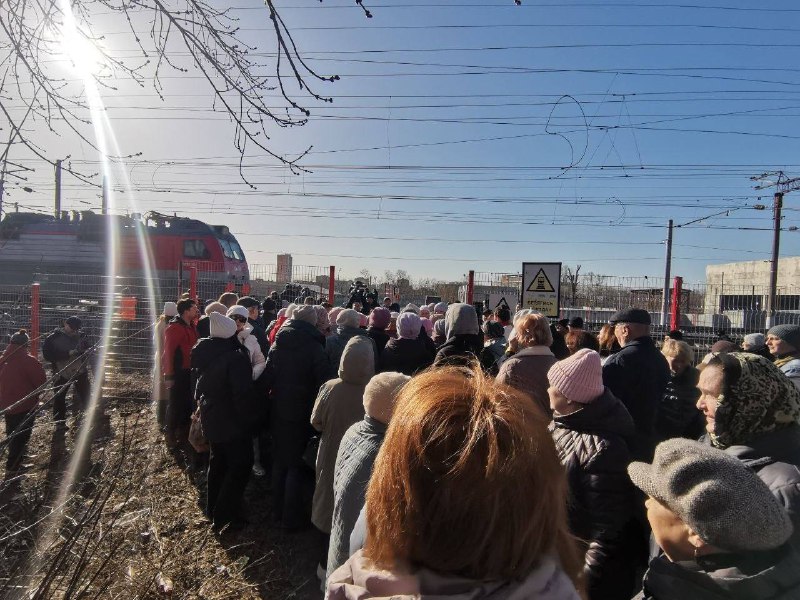 ГЖД открыла переход через ж/д пути по Хлебозаводской после бунта казанцев