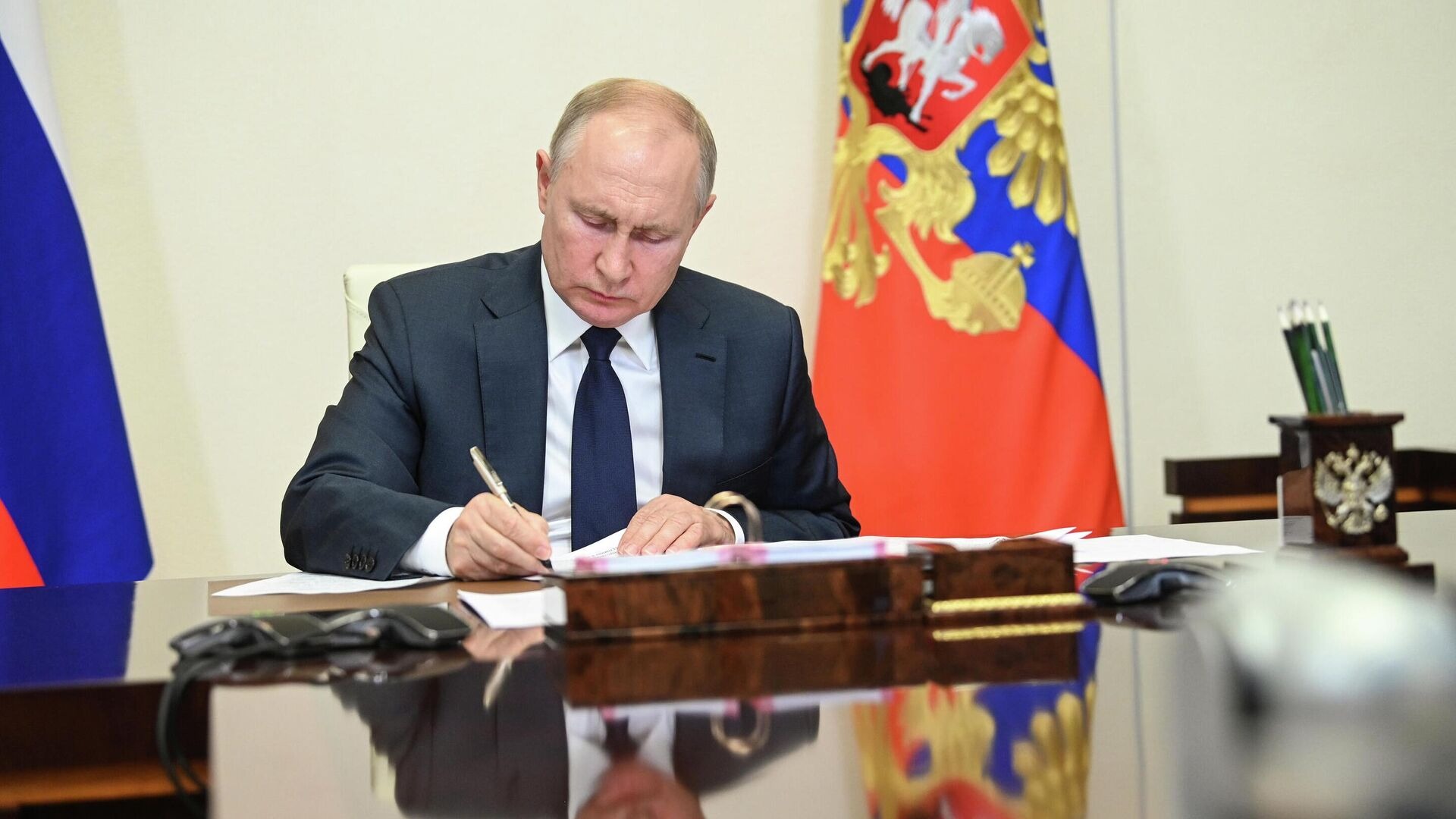 Шестеро жителей Татарстана получили награды от Путина