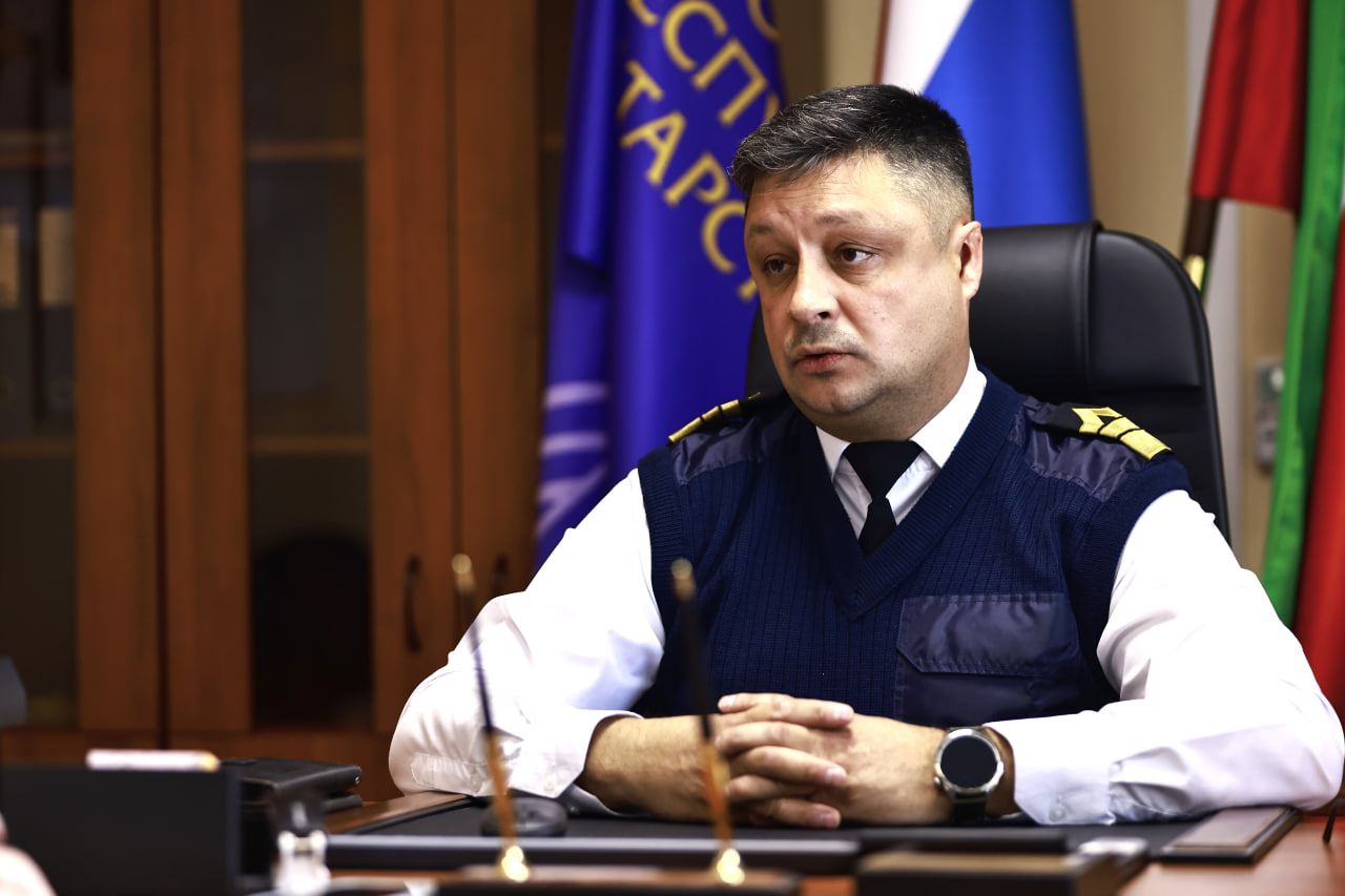 Толық фигуралы жетілген әйелдер порнофотосуреттері