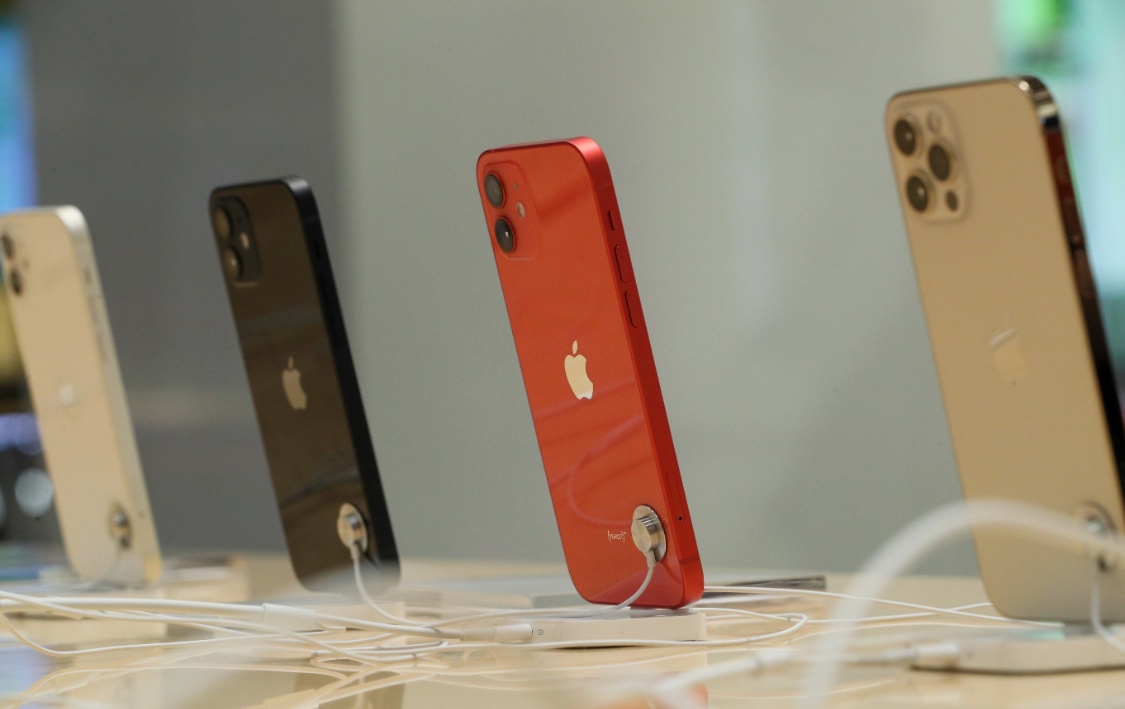 Эксперт предположил снижение цен на iPhone после возвращения Apple в Россию