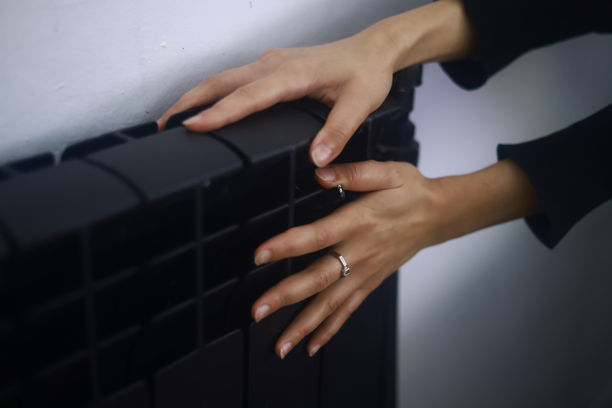 Чернышов предложил разработать критерии для отключения отопления в домах