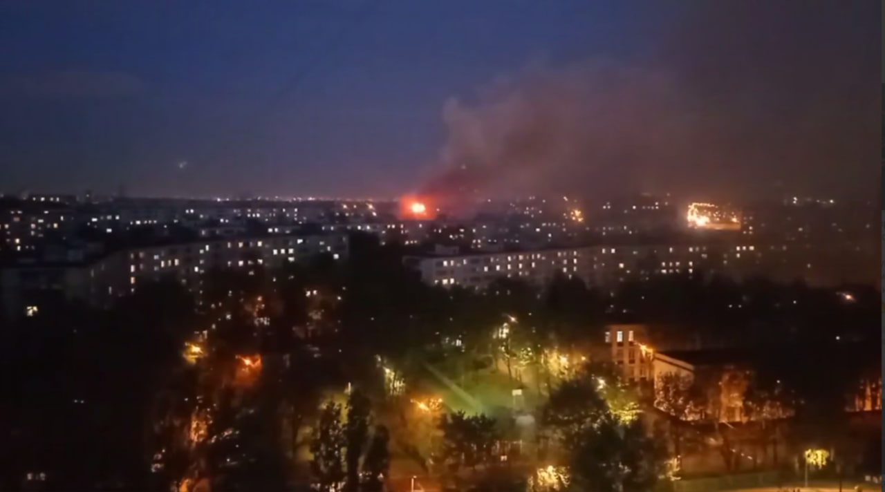 В многоквартирном доме в Москве произошел взрыв
