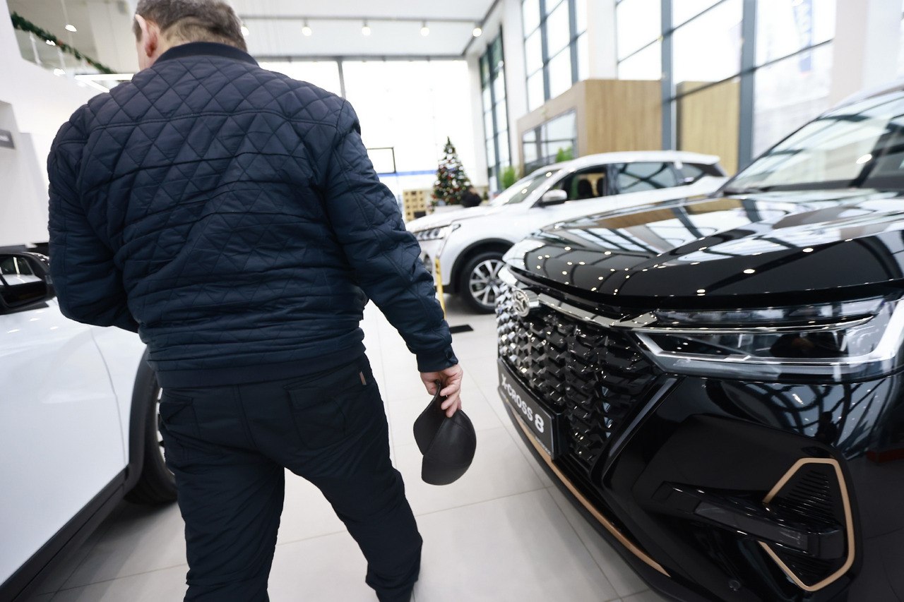 Ставка по автокредитам в России упала до 17 процентов годовых