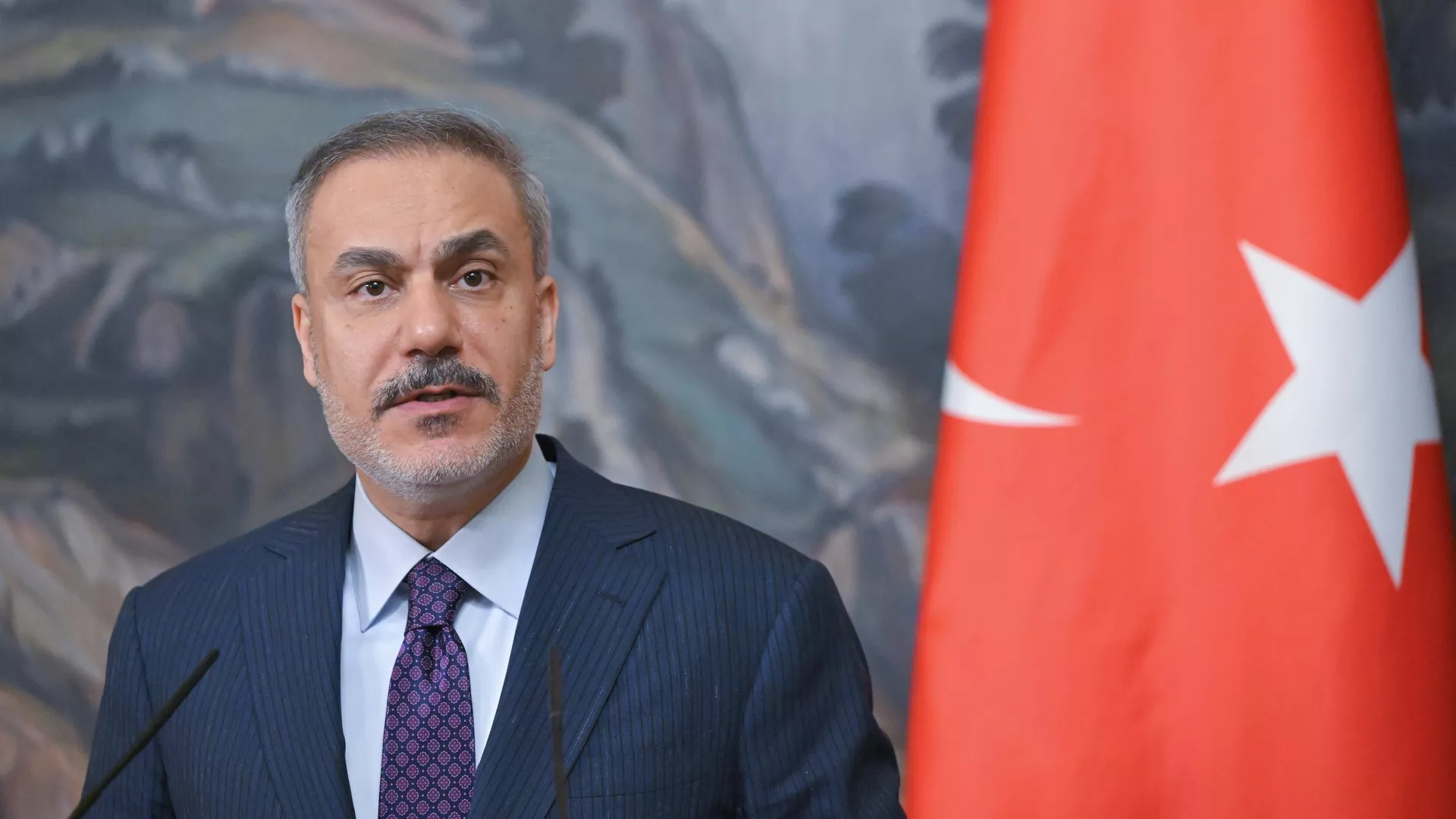 Глава МИД Турции раскрыл тему переговоров России и Украины