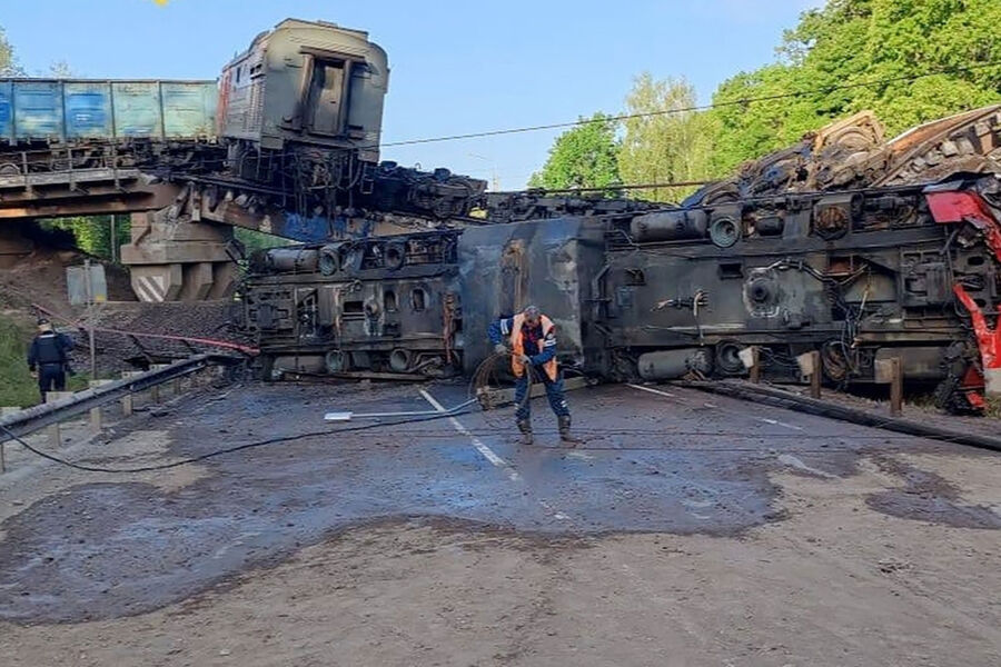 Число пострадавших при крушении поезда в Брянской области выросло до 116