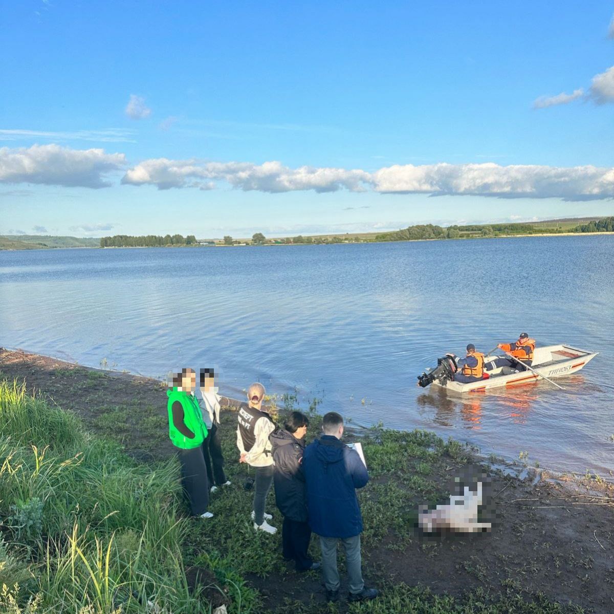 Пожилой мужчина утонул, пытаясь достать кораблик на Карабашском водохранилище