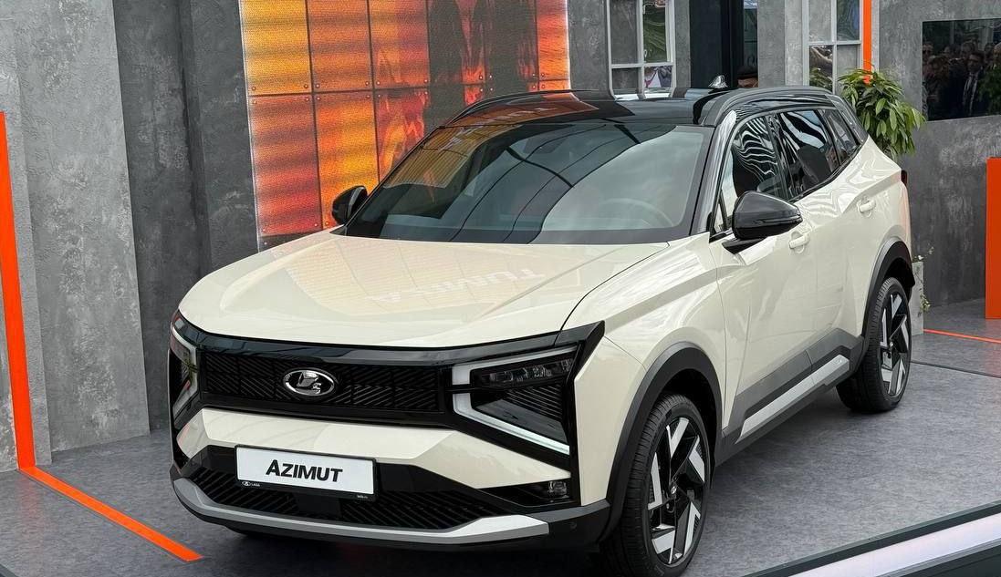 «АвтоВАЗ» показал новый кроссовер Lada Azimut