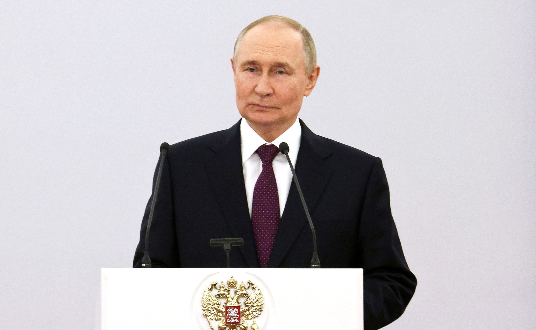 Обновленные в Казани Ту-160М пополнят в 2025 году ядерные силы, объявил Путин