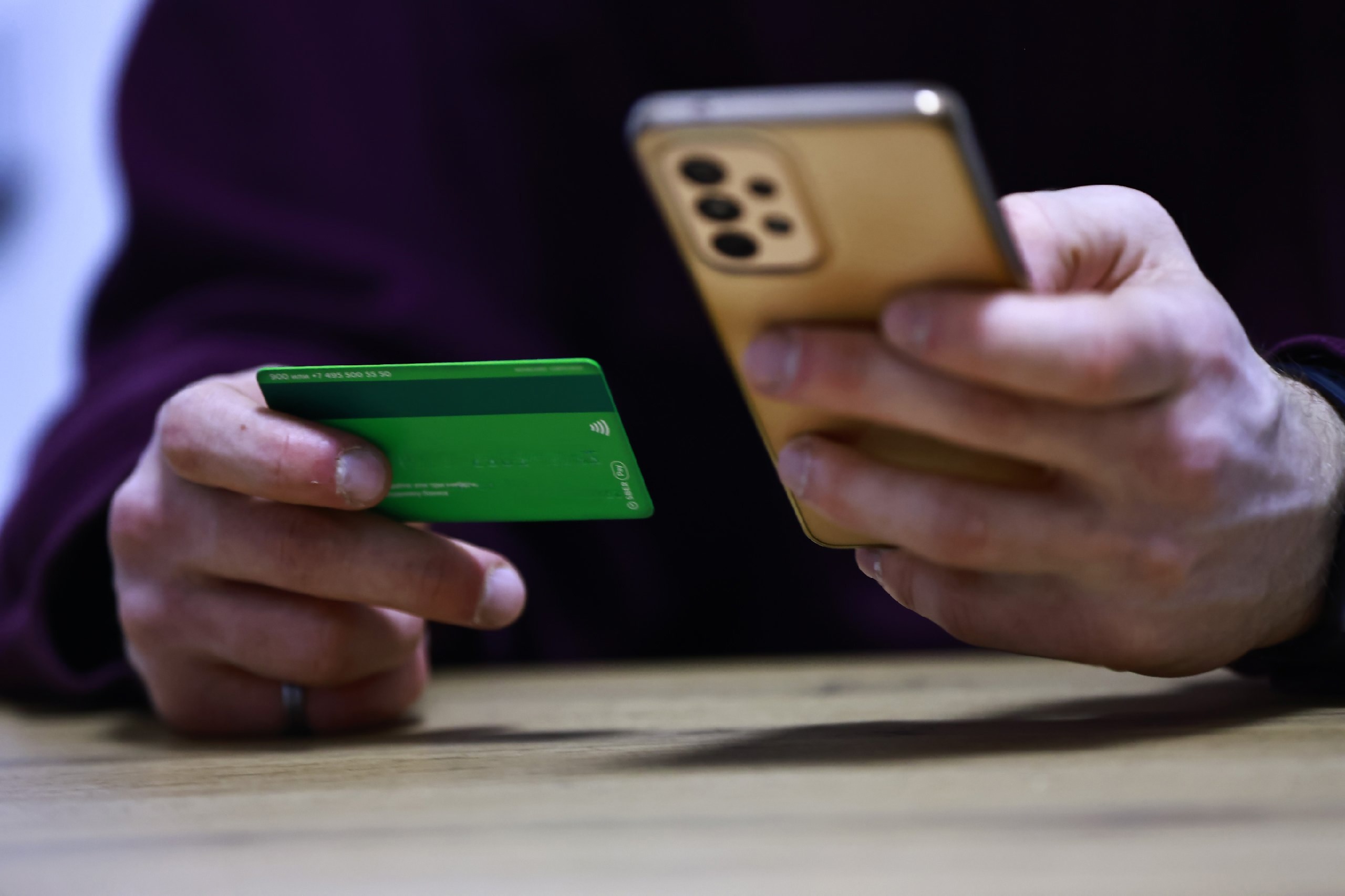 Володин рассказал, сколько россиян установили самозапрет на кредиты