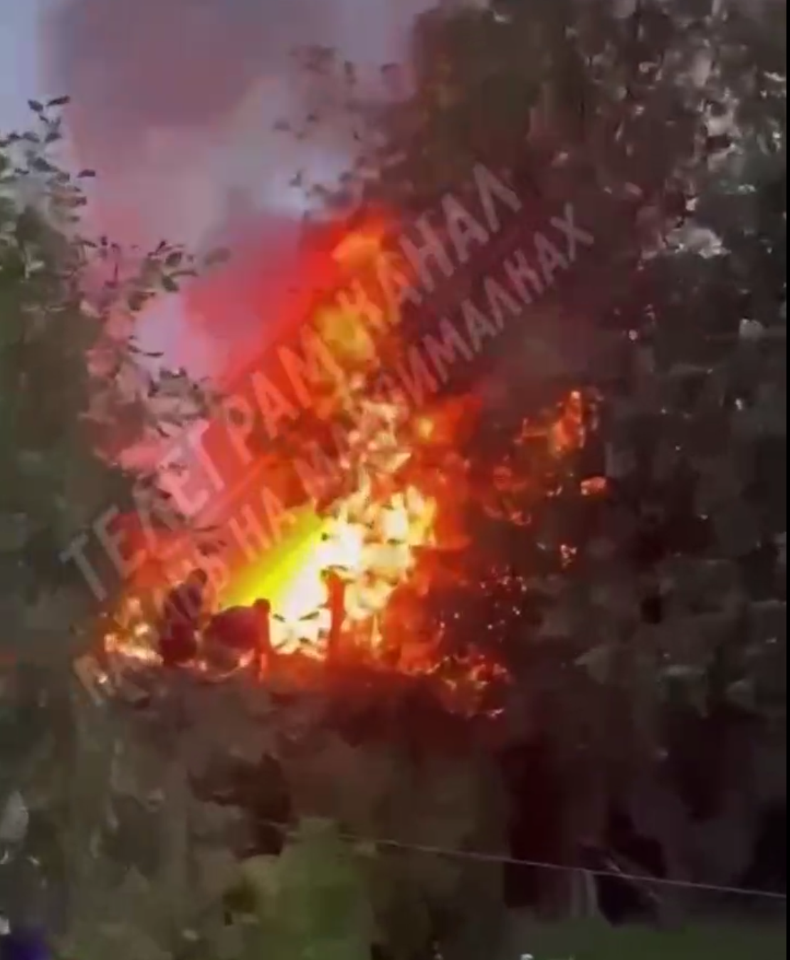 Сотрудники МЧС локализовали пожар в частном доме Советского района Казани