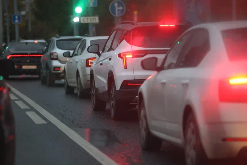 В России обсуждают повышение налога для владельцев старых авто