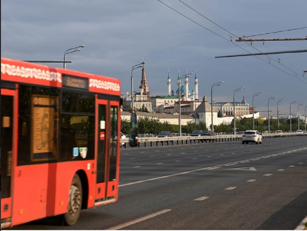 Четыре казанских автобуса поменяют на время схему движения