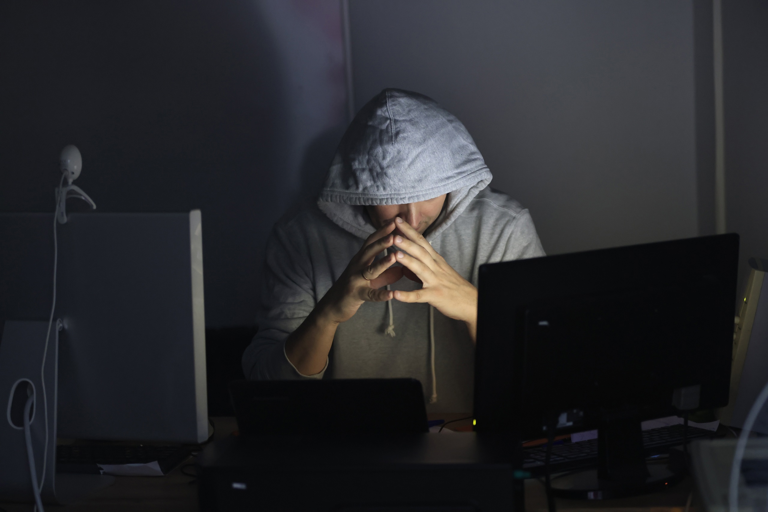 Мошенники обманывают футбольных фанатов под видом продажи трансляций матчей