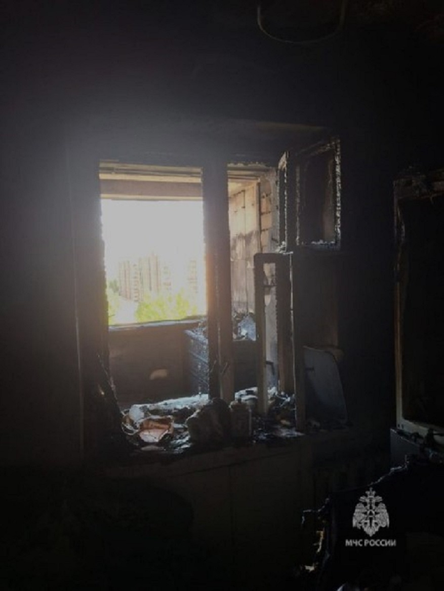 На пожаре в казанском доме спасли 15-летнего подростка