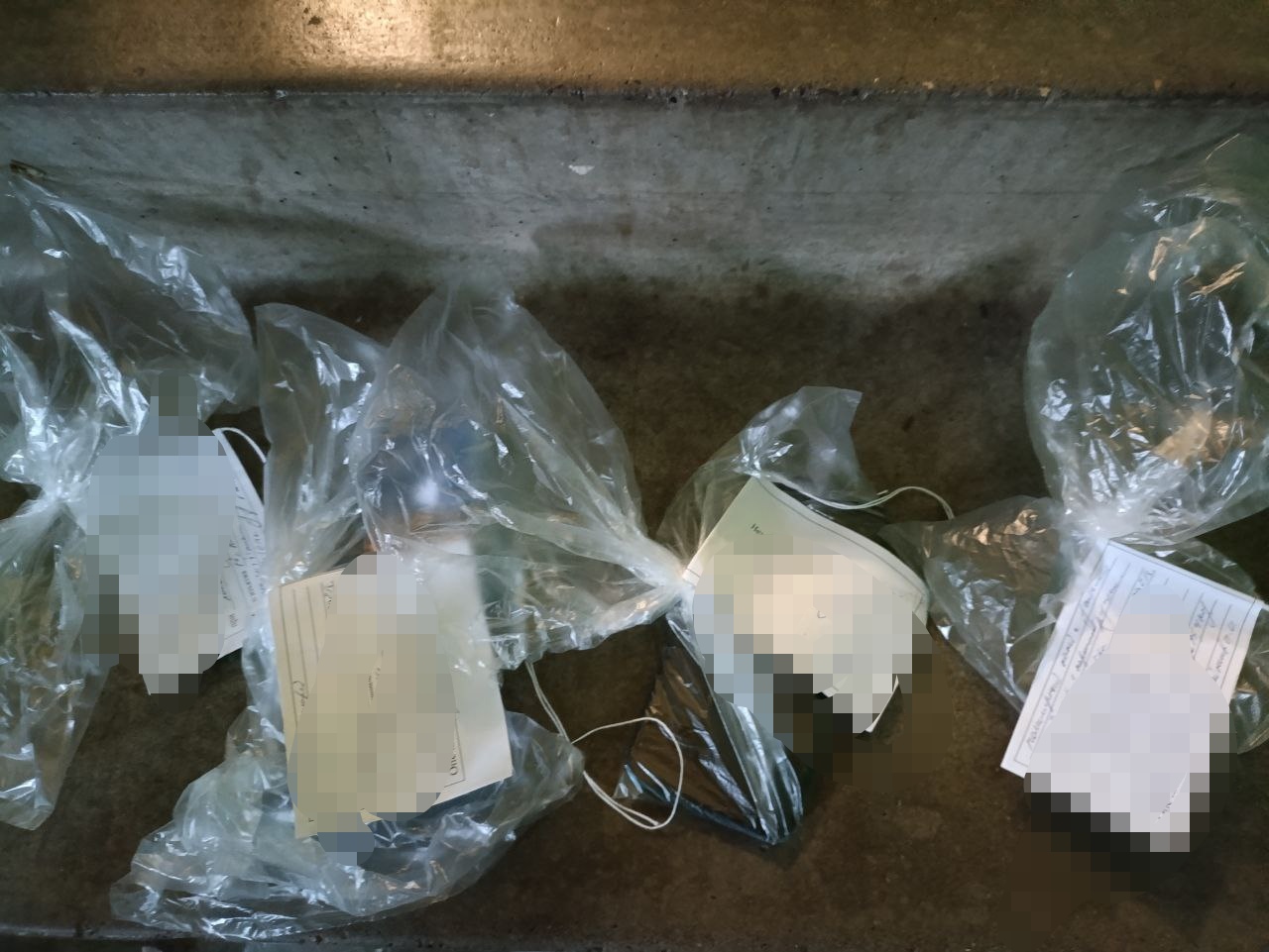 Мужчину с наркотиком и колбой задержали на улице в Нижнекамске