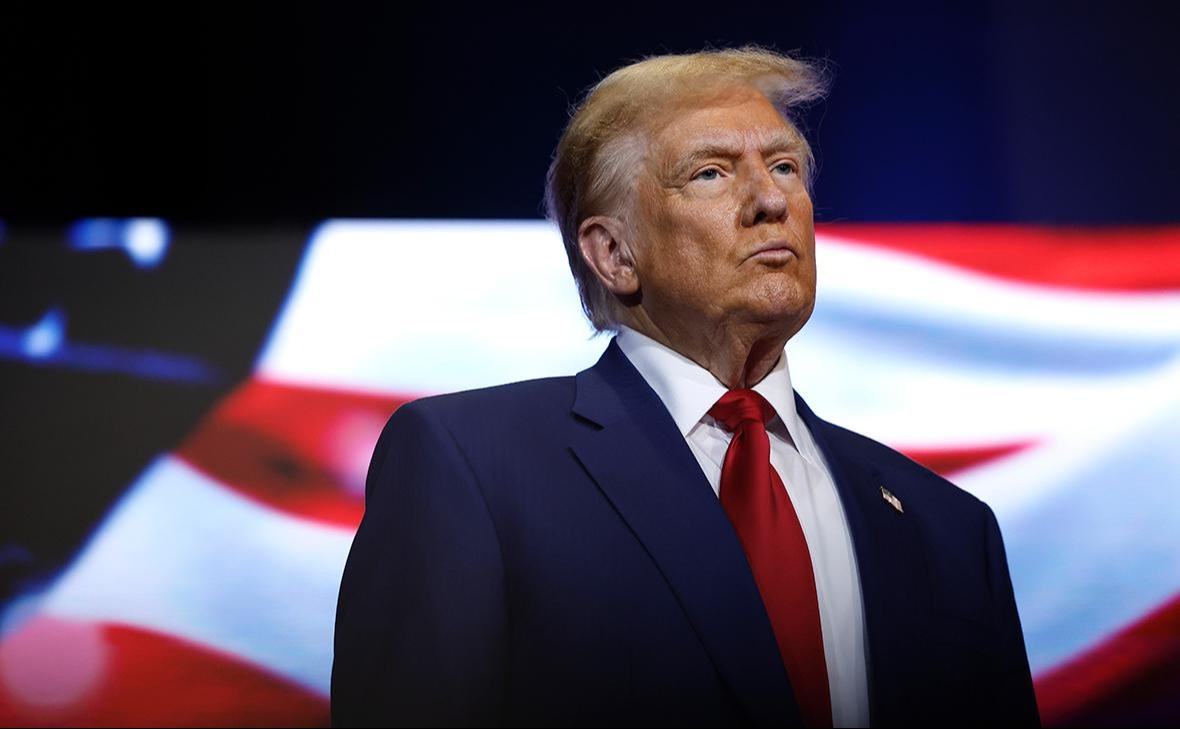 Трамп первым прилетит на Аляску, чтобы встретить Путина