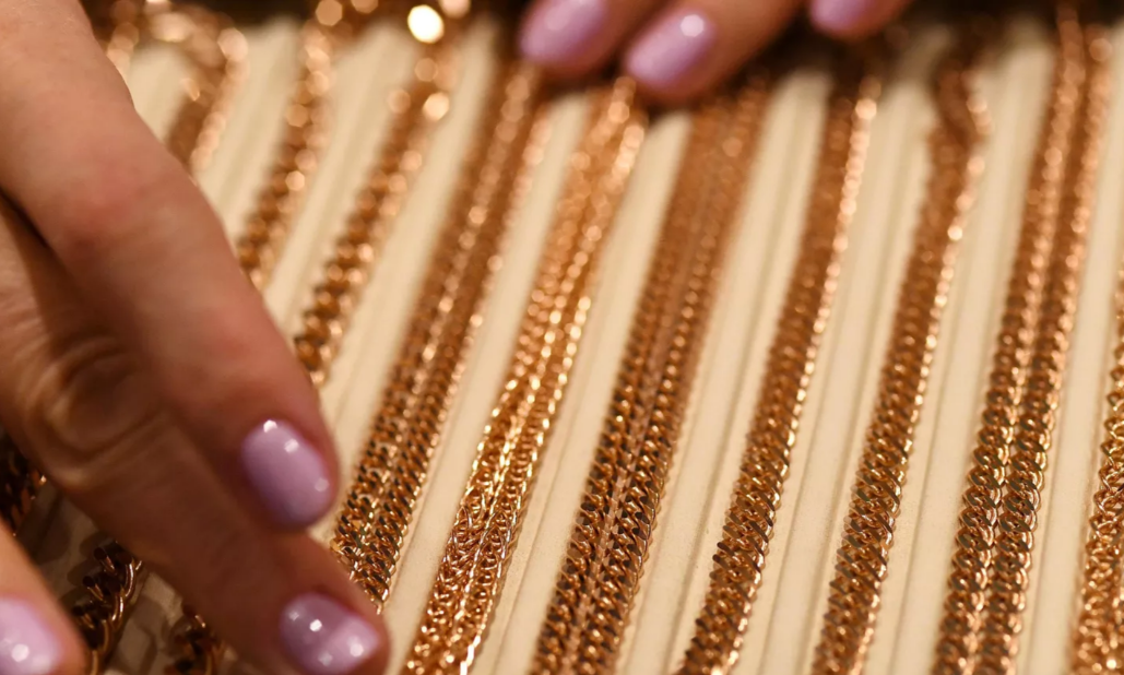 Жительницы Казани тратят на украшения около 12% зарплаты