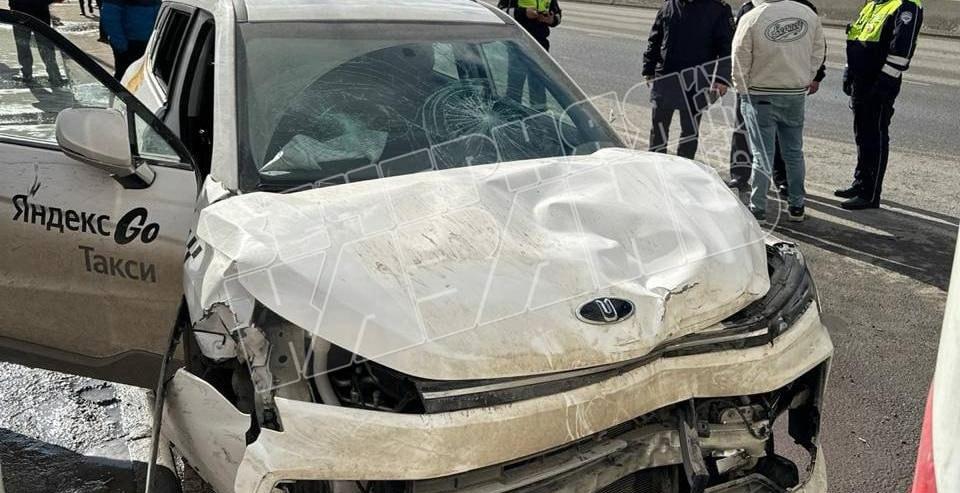 Осудят таксиста, сбившего 11 человек на остановке по улице Вишневского в Казани