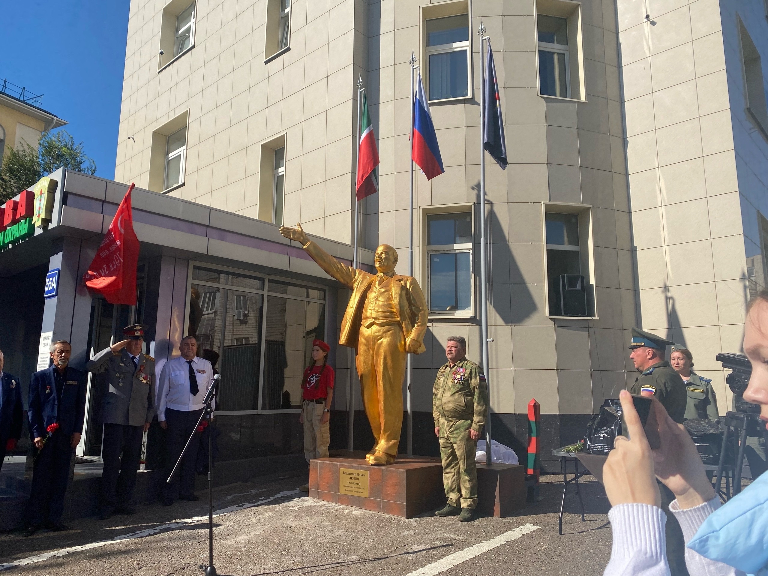 В Казани вновь открыли памятник Ленину