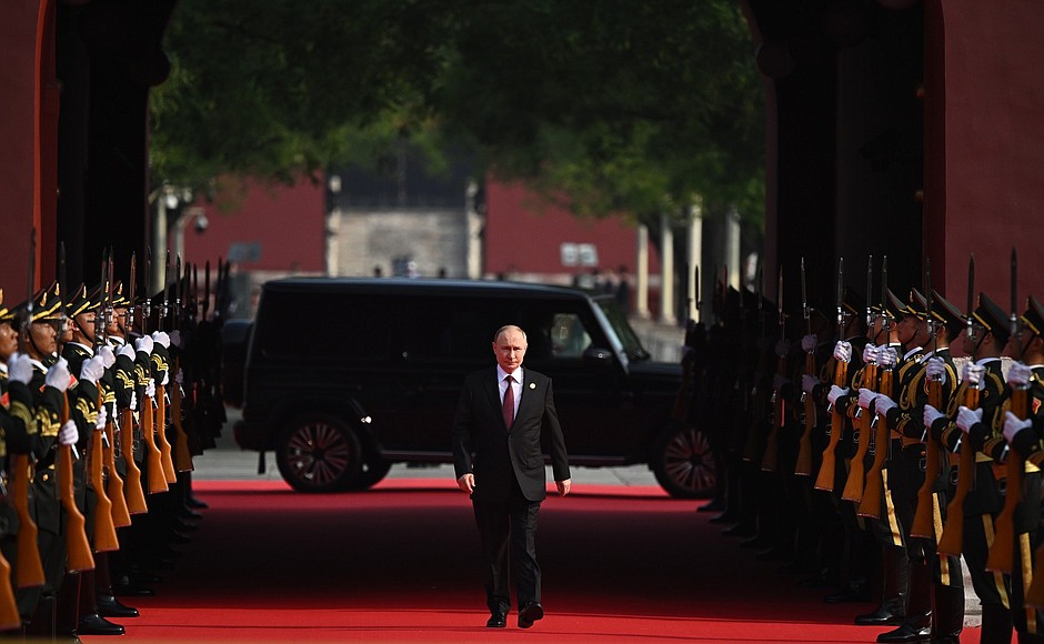 Путин пригласил Зеленского в Москву